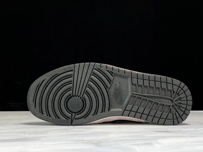 Dirty 1 Mid Air Powder Jordan BQ6472-602 Iridescent (W) 1018
